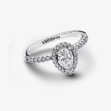 Sterling Silver Pandora® ring with clear cubic zirconia.