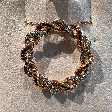 10k rose gold diamond circle pendant and chain